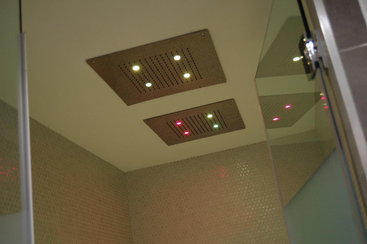 National Park Hotel & Spa Cotronei 外观 照片