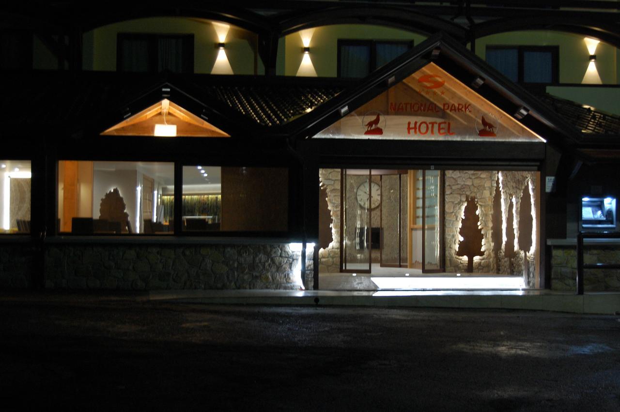 National Park Hotel & Spa Cotronei 外观 照片