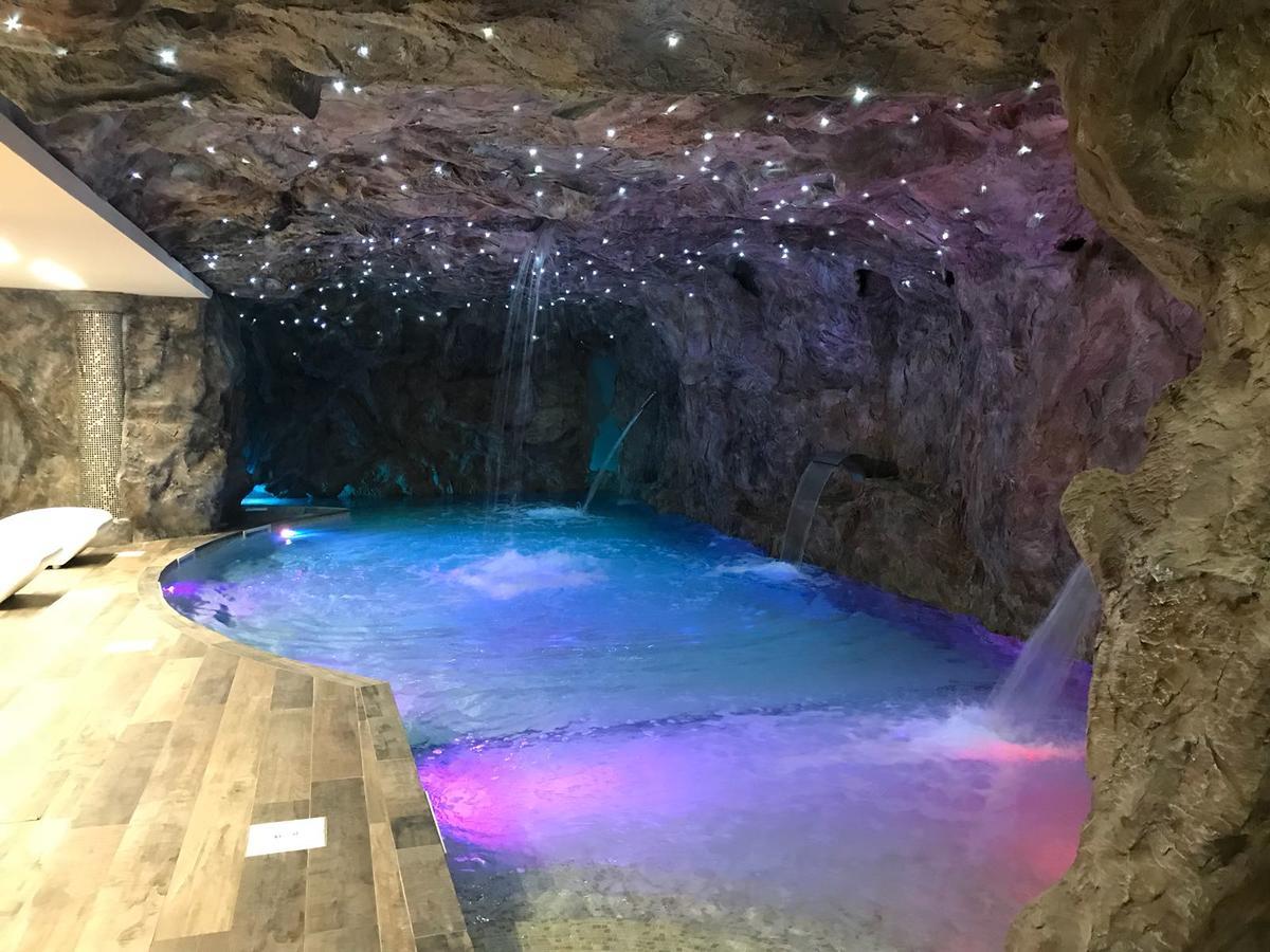 National Park Hotel & Spa Cotronei 外观 照片